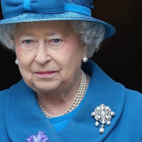 Любовь многих женщин к жемчугу очень сильна, и правда, это уникальный камень, не требующий огранки, он уже рожден совершенным. 09