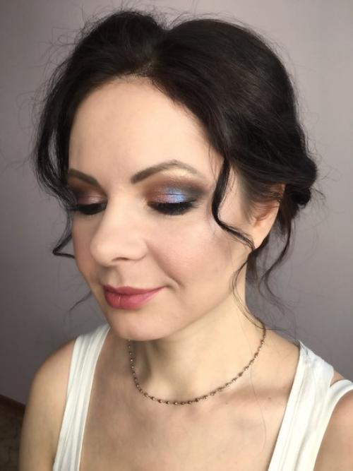 Красавицы!  Я - дипломированный стилист - визажист, бровист, мастер по прическам с опытом 2 года? 07