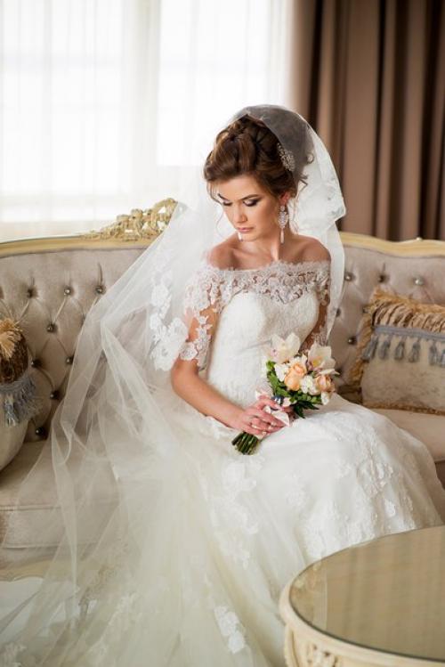 Здравствуйте!  Мы ищем 2 молодые пары в свадебных нарядах на тфп съемку! 01