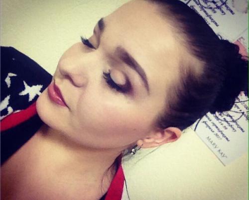 Милые девушки?  Приглашаю вас к себе на макияж /прически/ укладки. 05