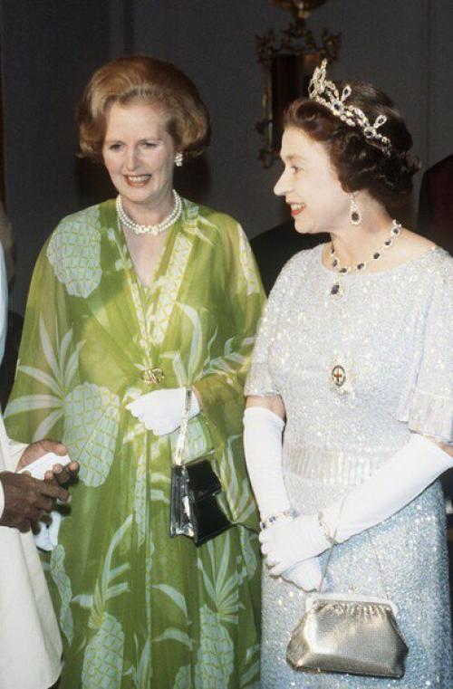 Мы вспоминаем легенду: стиль Маргарет Тэтчер. 01 Мы вспоминаем легенду: стиль Маргарет Тэтчер. 01