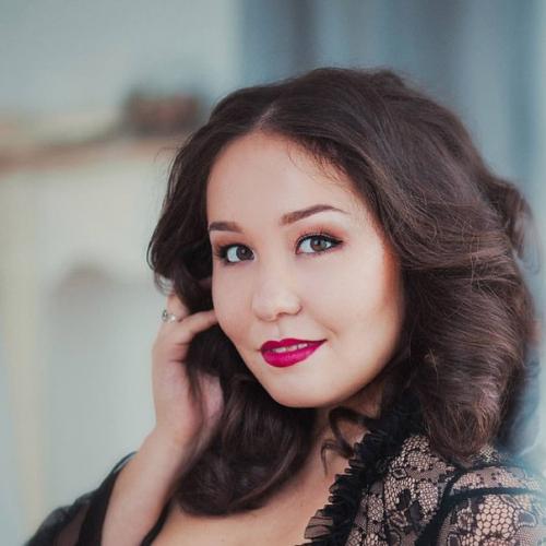 Милые девушки!  Требуются модели, на макияж, причёску, и на полный образ. 02