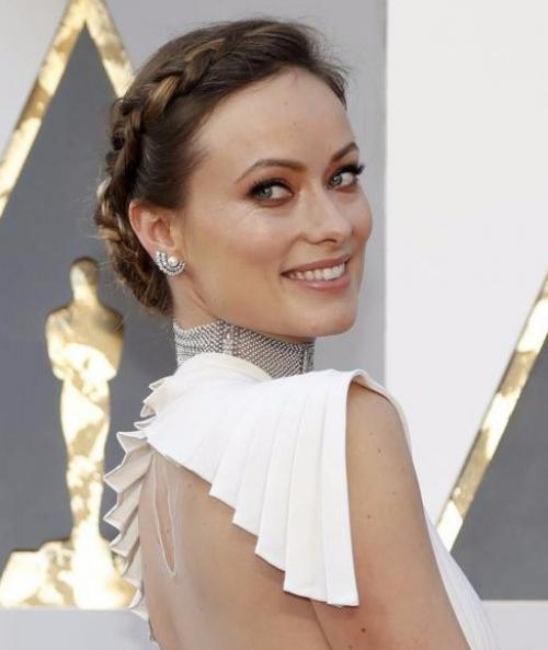 Совсем скоро 8 марта и нужно быть готовой к самому женственному празднику на все 100%. 01