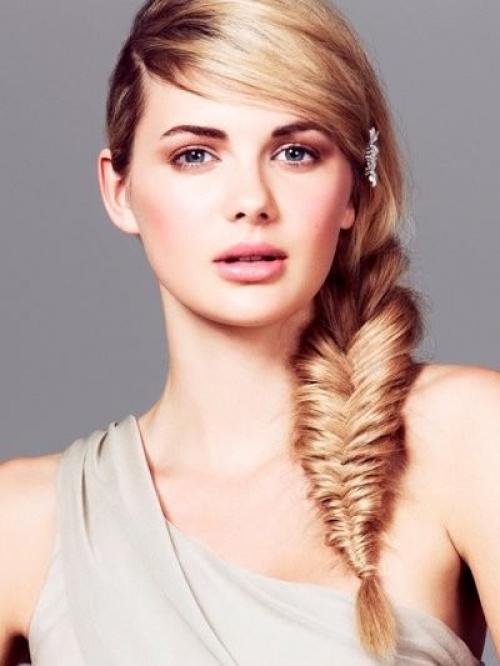 В предверии женского праздника давайте поговорим о прическах. 02