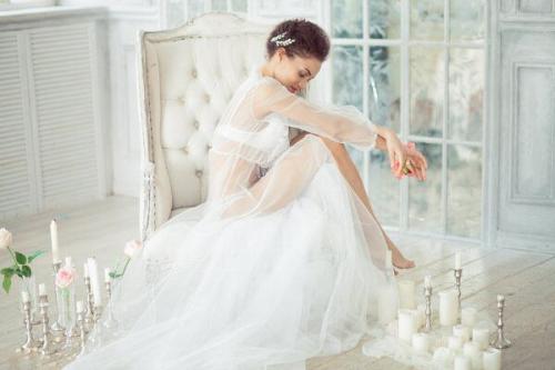 Москва TFP. Ищу модель и визажиста ( причёска + макияж) для подобной съёмки (фото взяты из интернета - первые три. 01