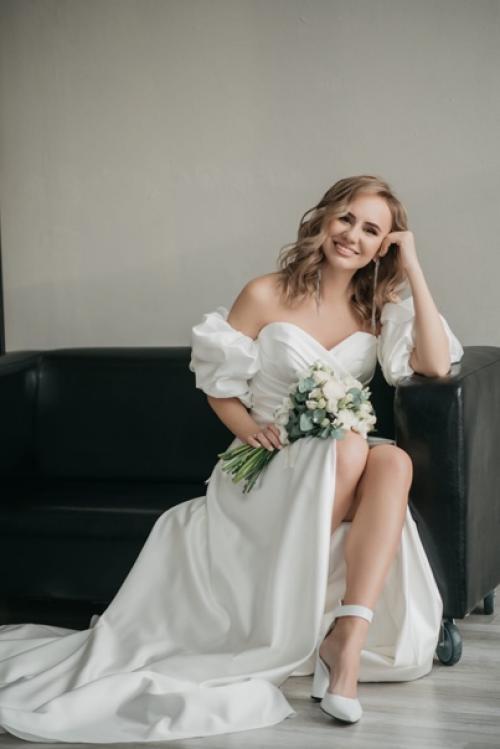 Каждая невеста мечтает выглядеть, как настоящая принцесса сиять, затмевая абсолютно всех своей красотой. 04