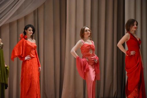 19 марта учебный центр Профи - Стиль принял участие в фестивале возрождение, посвященном дню работников бытового обслуживания. 06