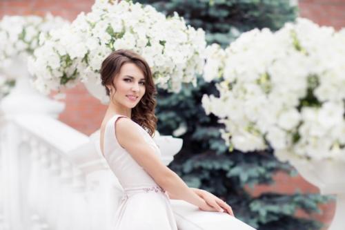 Обворожительная юля.  У юли нежнейший макияж. 01