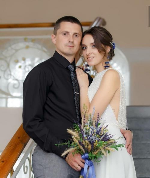 Это наслаждение идти вместе, взявшись за руки и так всю долгую счастливую жизнь! 02