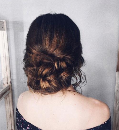 Ищу моделей. 1600 вместо 2000 за макияж и воздушные локоны? 03