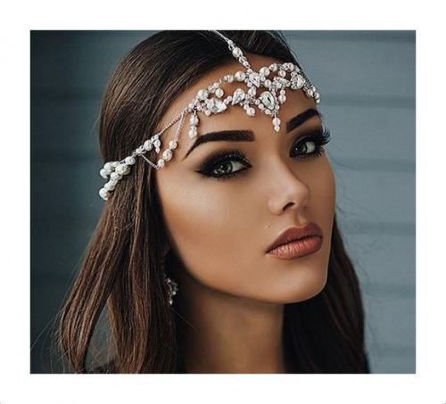 А интересно по какому принципу невеста выбирает визажиста? 02 А интересно по какому принципу невеста выбирает визажиста? 02