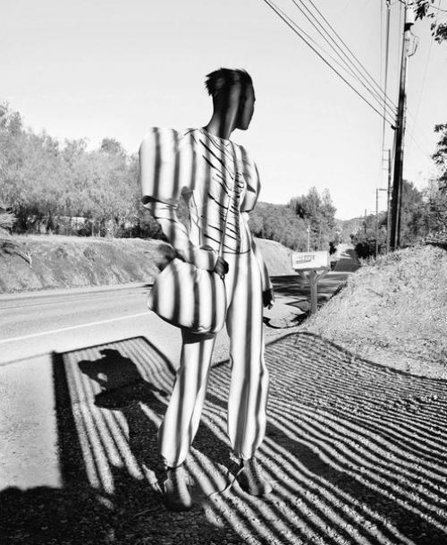 Pillow Talk: ясанни брито в фотосессии Азима хайдаряна для Elle US March 2016. 03