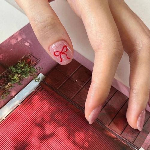 Тренд на бантики.  Причем не , внимание, только в одежде. 03