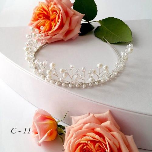 Совершенный и действительно неповторимый образ невесты создают детали? 04