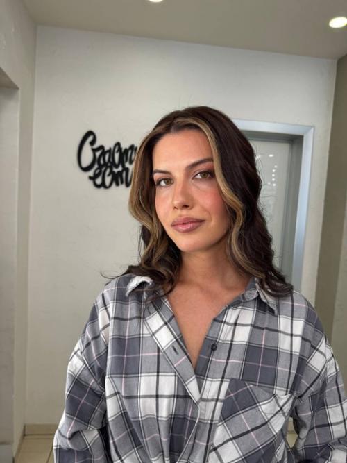 Нежность в каждом штрихе, гармония в каждой детали - образ, созданный руками настоящих мастеров салона Никор. 01