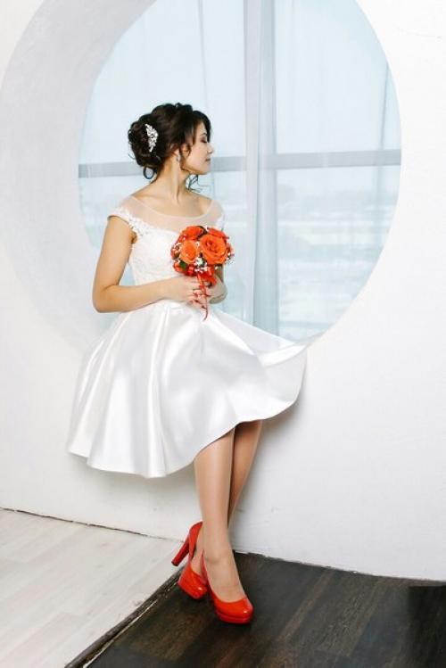 Девочки, ищу выпускниц, невест и дам? 05