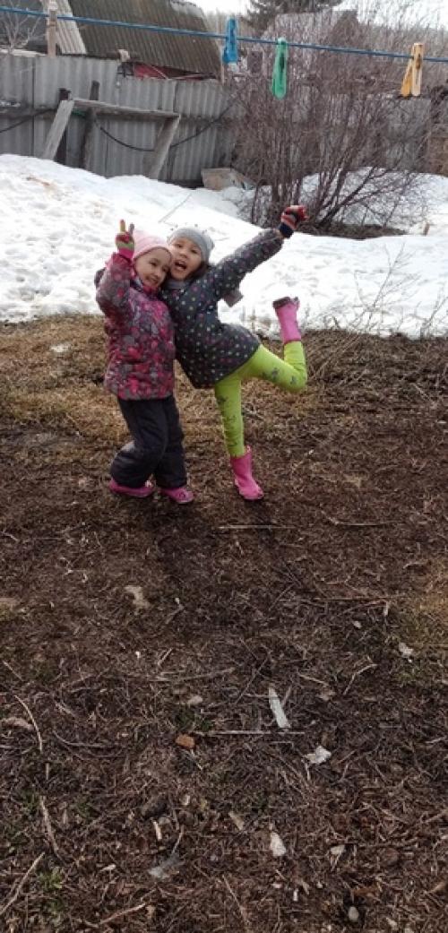 Очаровательную девушку на фото зовут гульниса. 02