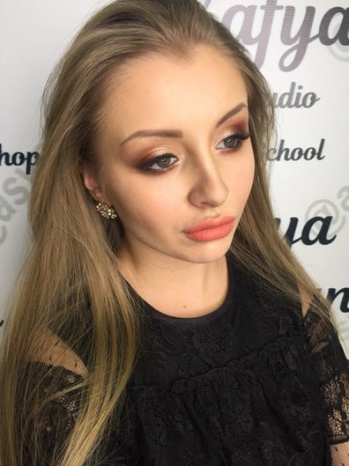 Приглашаю к себе на макияж? 04