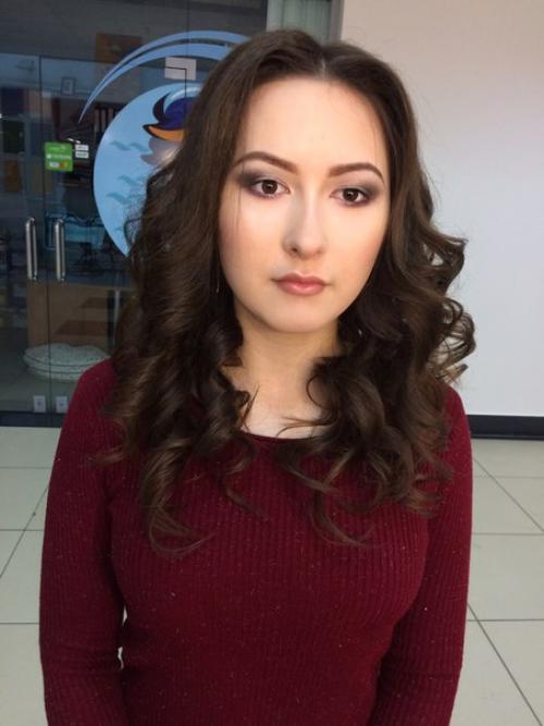 Вечерние, свадебные прически, укладки, детские прически, косы и макияж по привлекательным ценам? 06