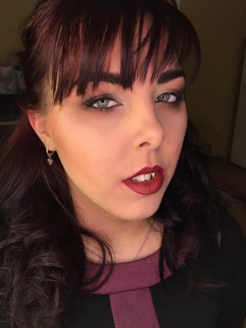 Модель. Макияж//макияж//прически. дорогие девушки?  совсем скоро выпускной?  это значит, пора записываться на Make - up. 04