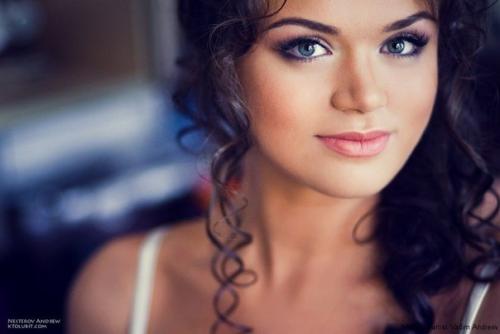 Девочки - выпускницы, вы уже выбрали какой хотите быть в свой незабываемый вечер? 04