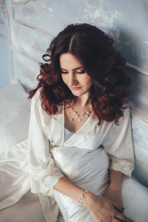 Всем привет!  Я профессиональный стилист со стажем работы более 5 лет! 05