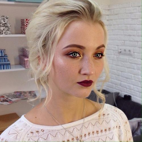 Дорогие девушки?  Я профессиональный, дипломированый стилист - визажист? 09