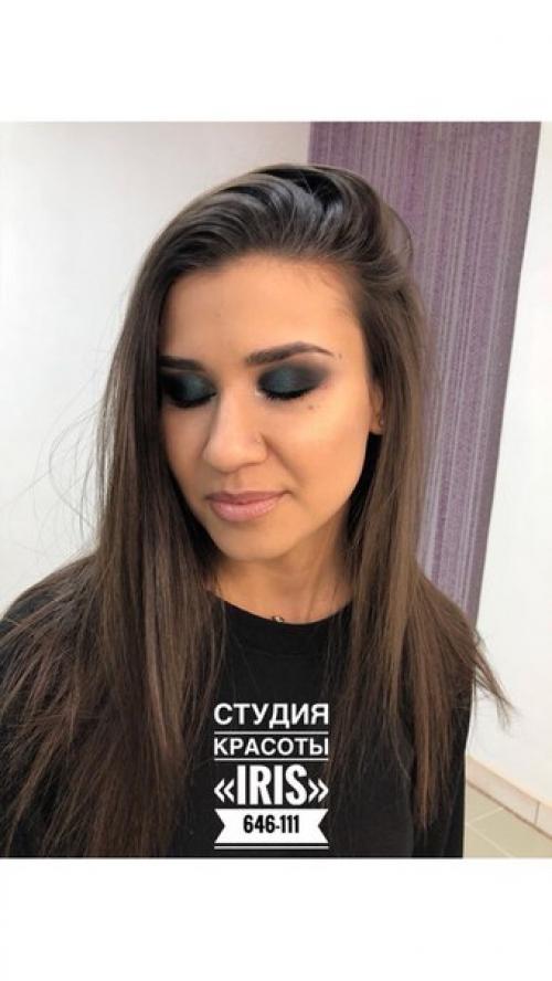 Наш квалифицированный визажист Юлия, подберёт для вас образ и стильный макияж, исходя из ваших пожеланий: 01