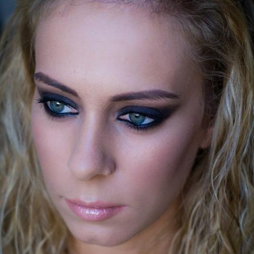 Дорогие девушки?  Я профессиональный, дипломированый стилист - визажист? 07