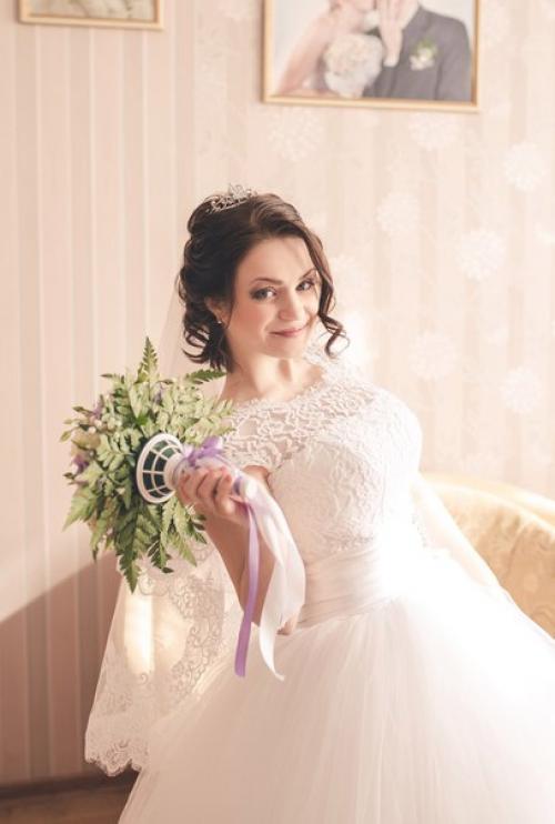 Девочки, ищу выпускниц, невест и дам? 01