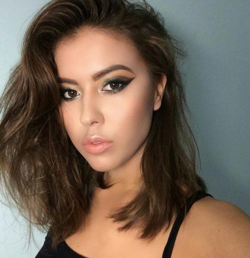 Модели!  Визажист?визажист? !стилист! ?Уфа?  записывайтесь на профессиональный макияж! ?прически? !локоны!  работаю с выездом на дом.  1000 руб. 05