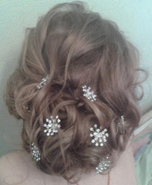 Какая юная леди не хочет быть королевой на выпускном балу? 06