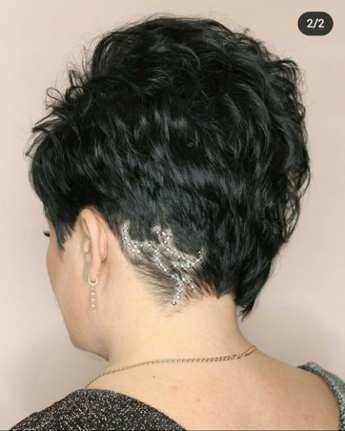 Когда твой образ полностью завершен, начинаешь действительно чувствовать себя королевой. 01