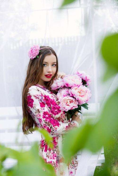 Образ с цветочным платьем. 05