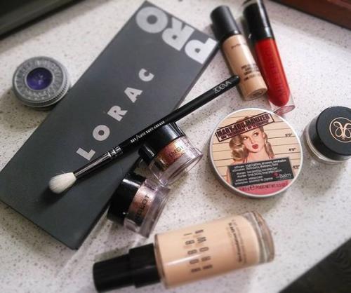 Напоминаю!   Выпускницам - всем кто записался, внести предоплату до 1 мая! 02