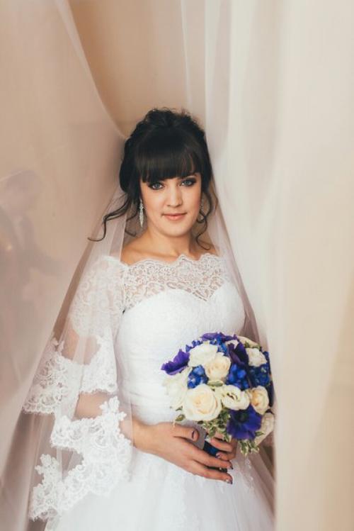 Всем привет!  Я профессиональный стилист со стажем работы более 5 лет! 07