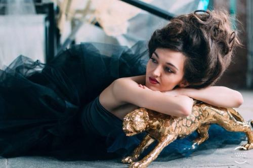 Работа Оксаны борец - макияж, прическа и фотосессия профессиональной модели. 01