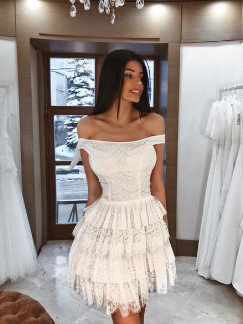 Особенный случай: как выбрать платье на выпускной? 01