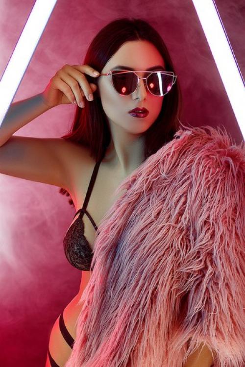 В том случае, если уж вы решили заказать серию фотографий у профессионала, начните с вопроса: чего я хочу? 03