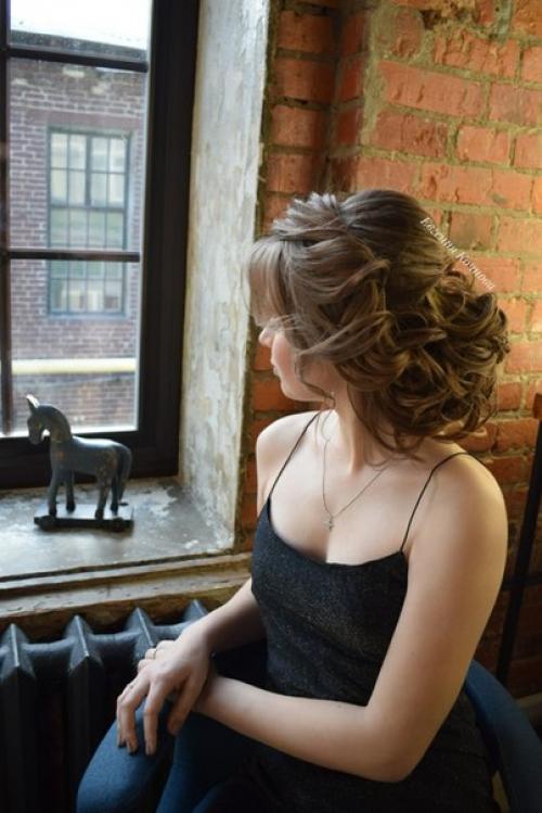 1. Москва. 2. визажист. 03