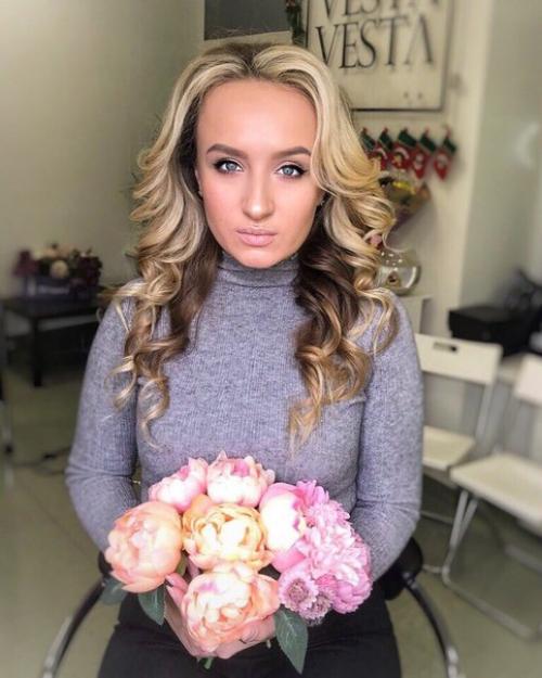 Близится время выпускных и свадеб, успейте забронировать себе красивый образ? 05