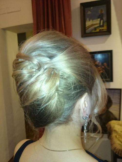 Нужны модели на образ макияж плюс локоны либо причёска 1000 р. профессиональная косметика. 01