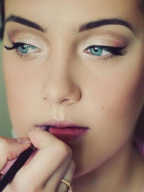 Не за горами последние звонки и выпускные балы. 02