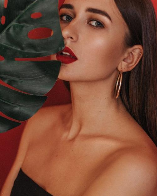 Модели на МАКИЯЖ и причёски нужны. 05