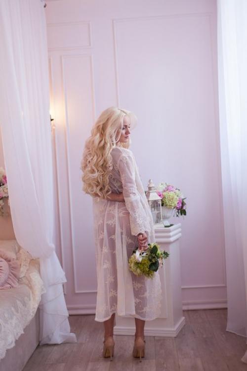 Дорогие девушки на 28, 29 апреля есть свободные местечки на причёску и макияж, поэтому сделаю скидку? 01