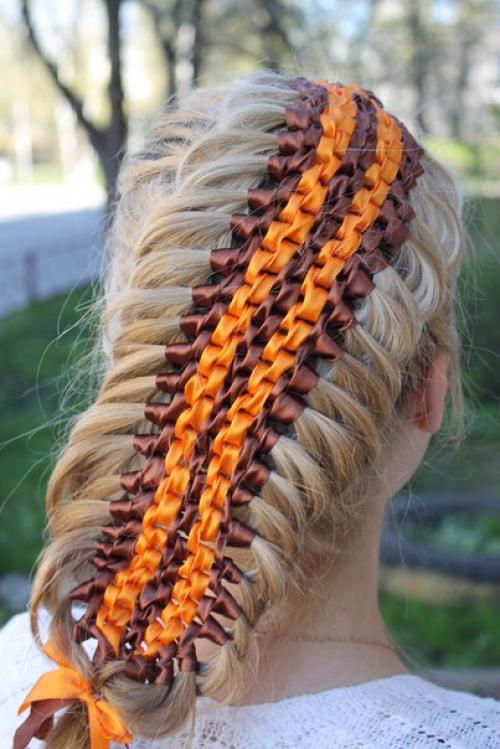 Дорогие невесты и выпускницы, рада предложить вам свои услуги стилиста (визаж и прическа) с выездом к вам! 06