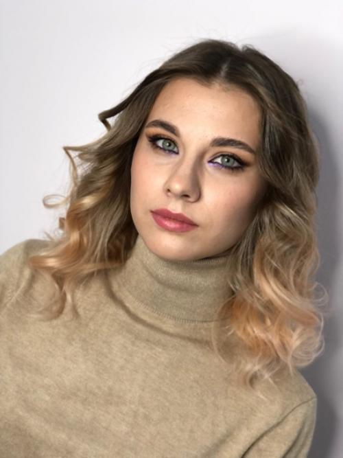 Выпускной - долгожданное событие для каждого, и для девушек особенно. 03