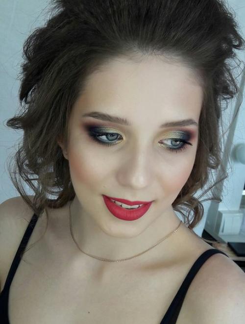 После просмотра мастер - класса Ксении Никитиной и покупки сногшибательных пигментов Klepachpro, чесались руки попробовать сделать Color_Make_up. 02 После просмотра мастер - класса Ксении Никитиной и покупки сногшибательных пигментов Klepachpro, чесались руки попробовать сделать Color_Make_up. 02