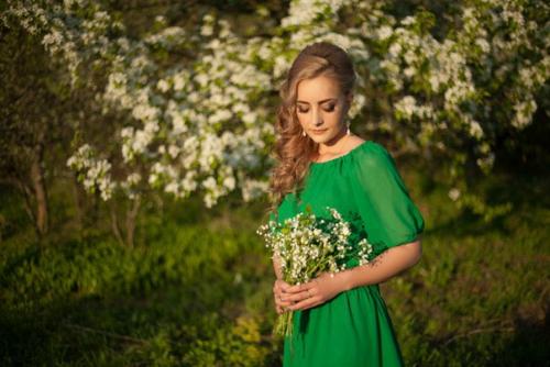 Весенняя съемка.  Прическа и макияж в моем исполнении. 01