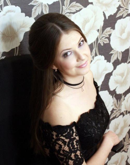 Девушки красавицы?  Для вас услуги профессионального визажиста, парикмахера, мастера по наращиванию ресничек? 04